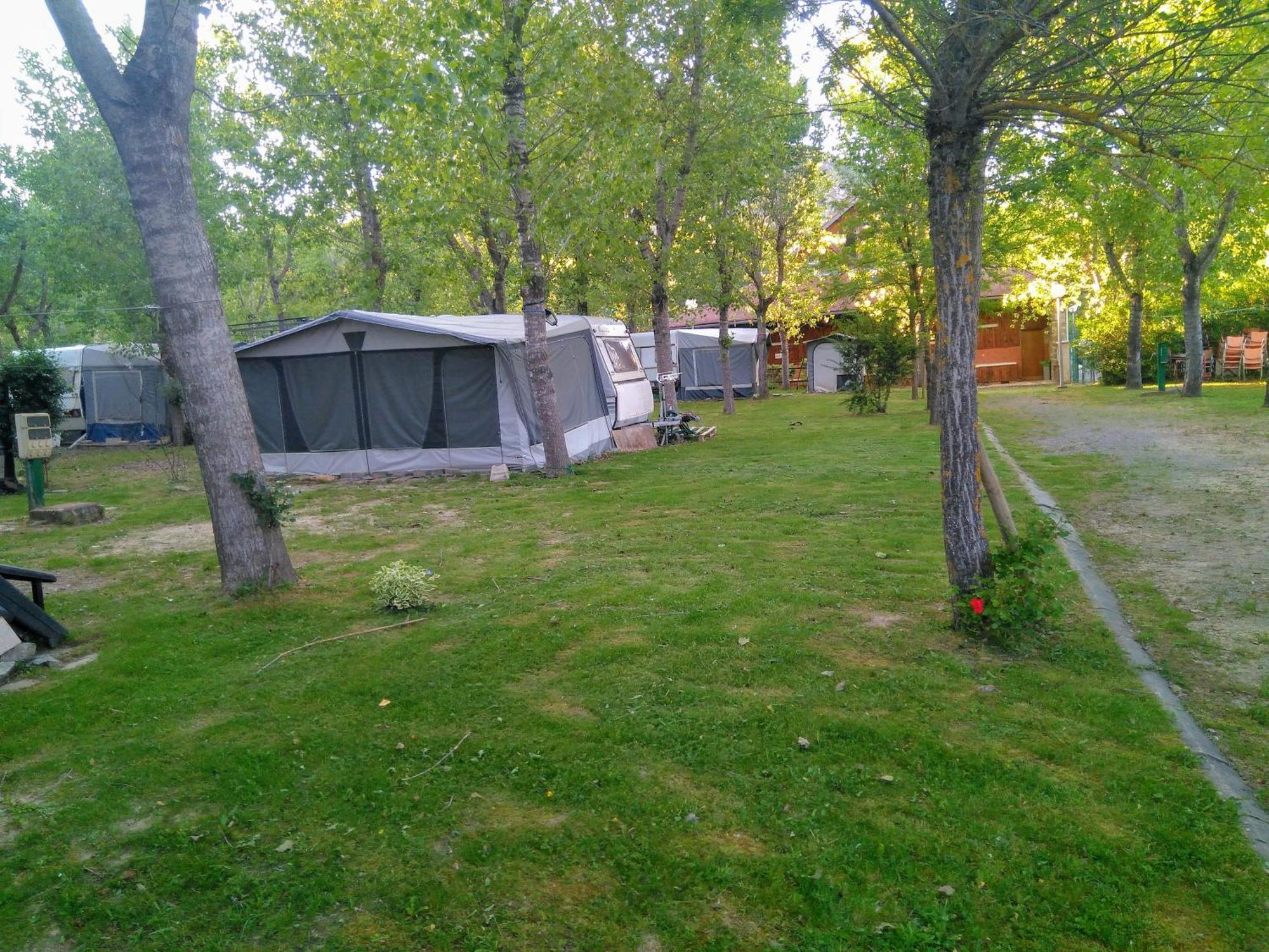 Camping Valle De 埃乔 外观 照片