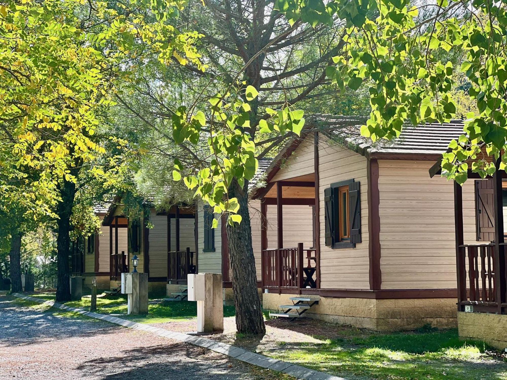 Camping Valle De 埃乔 外观 照片
